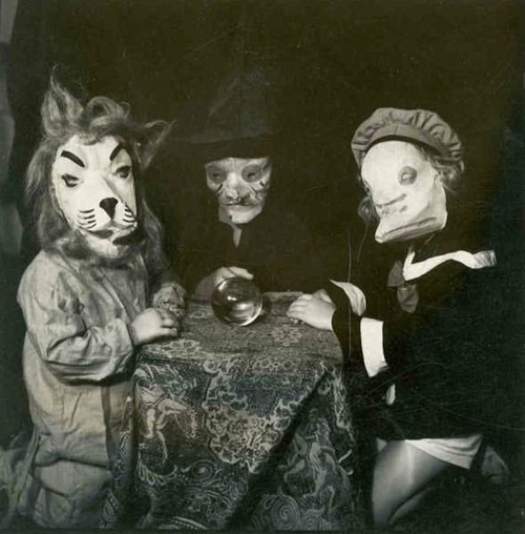 Детские карнавальные костюмы прошлого (10 фото)