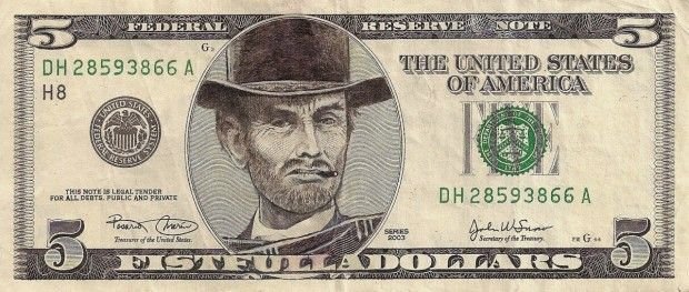 Приколы с долларами США (24 фото)