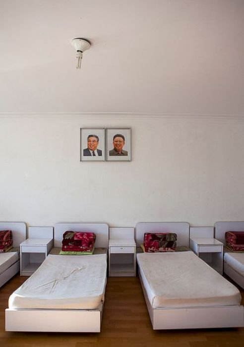 Детский лагерь в Северной Корее (49 фото)
