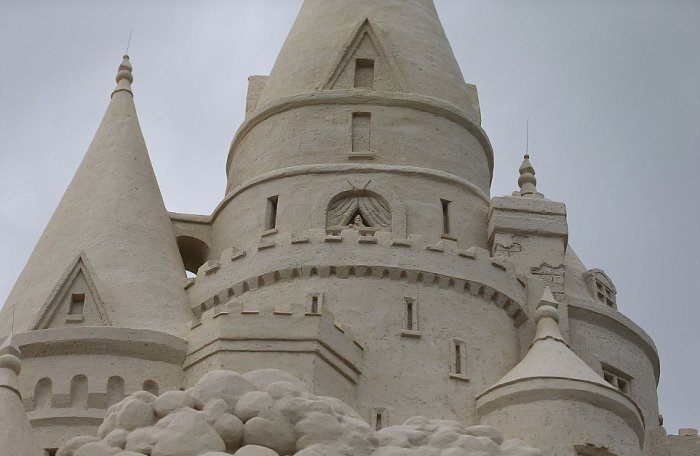 Самый большой песчаный замок в мире (8 фото)