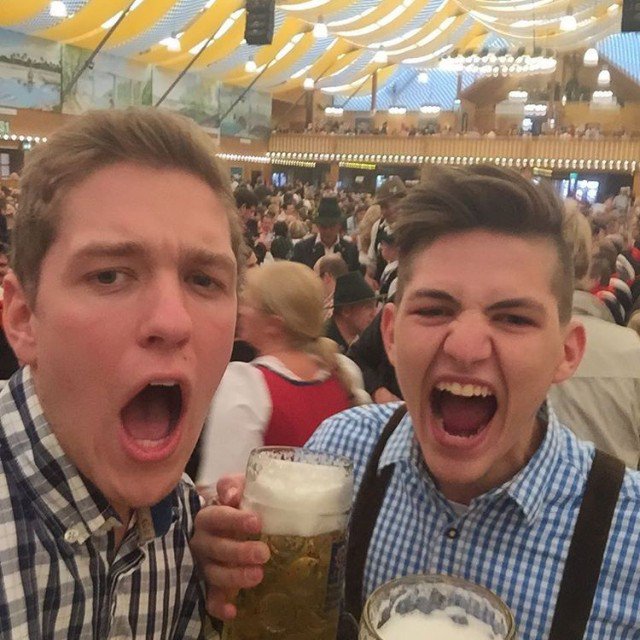 Фестиваль пива Октоберфест 2015 года (25 фото)