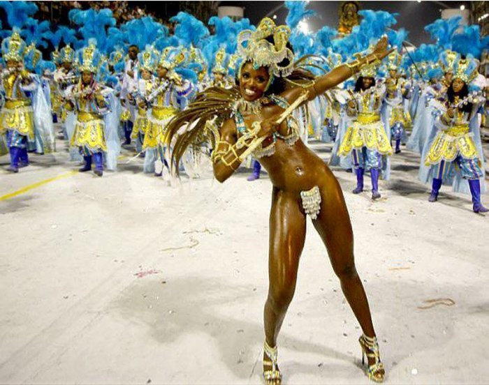 Девушки на карнавале в Рио (21 фото)