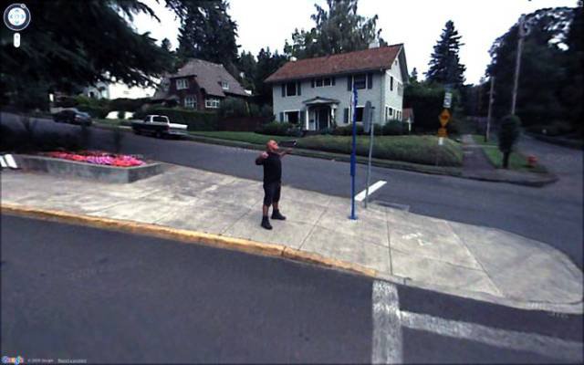 Казусы на Google Street View (32 фото)