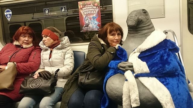 Стиляги в метро (11/01/2022)