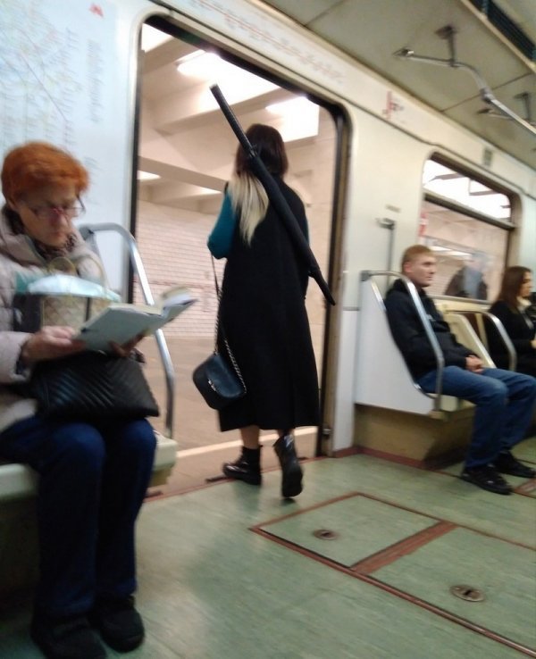 Стиляги в метро (11/01/2022)