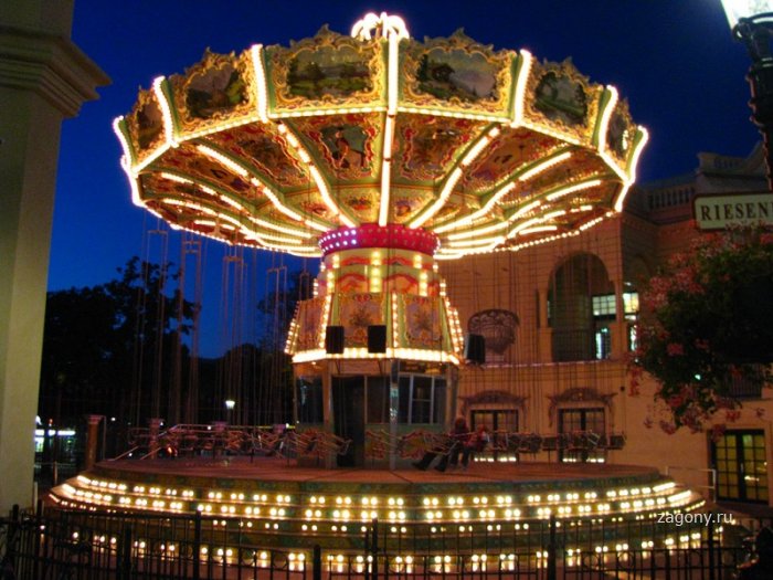 Венское колесо обозрения ночью (11 фото)