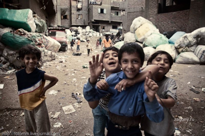 Город покрытый мусором. Каир (46 фото)