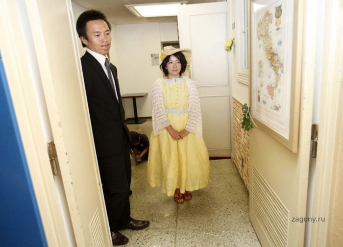 Торжественный развод японцев (16 фото)
