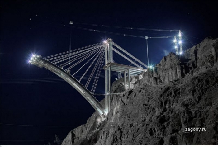 Автомобильный мост на плотине Гувера (34 фото)