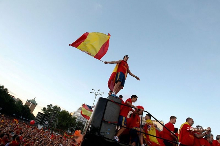 Триумф сборной Испании в Мадриде (20 фото)
