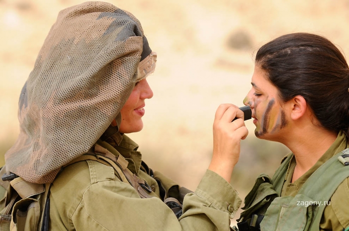 Прекрасная половина израильской армии (28 фото)