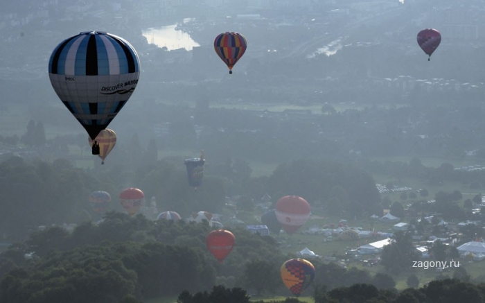 Международный фестиваль воздушных шаров в Бристоле (12 фото)