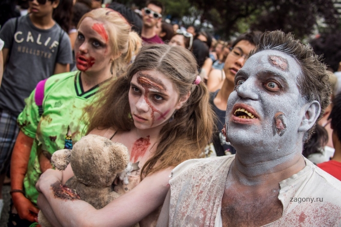 Zombie Walk 2012 в Ванкувере (15 фото)