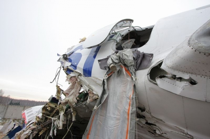 Разбитый самолет в Домодедово (30 фото)